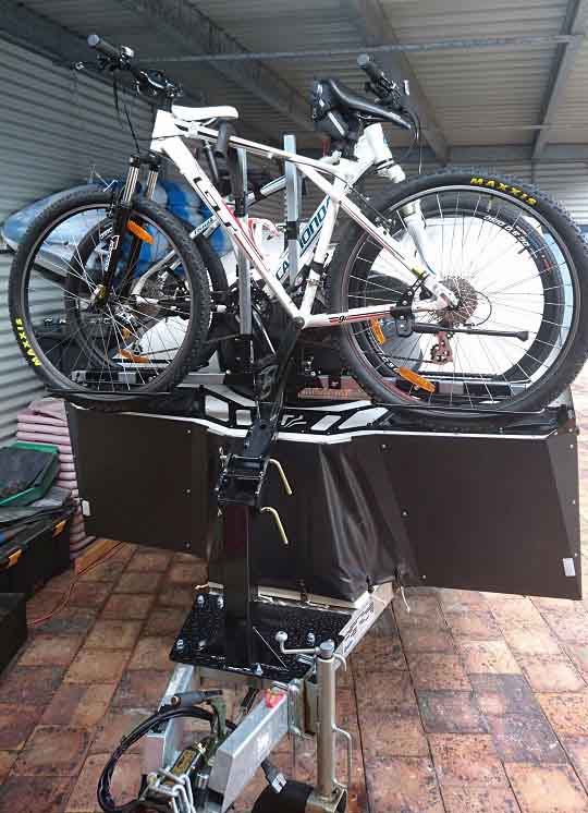 4 Bike Rack Carrier for a Land Cruiser 200 and Tvan Camper Trail